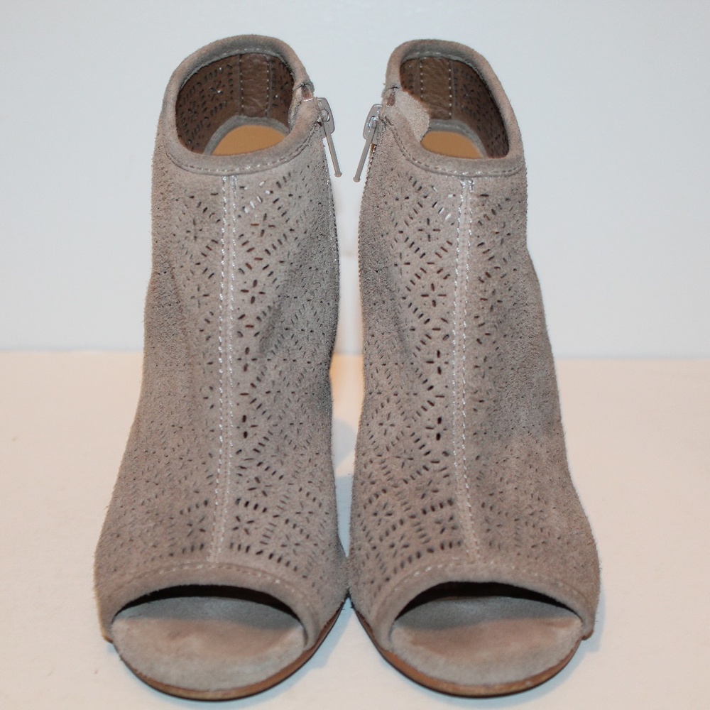 Lucky Brand Tan Wedge Heels